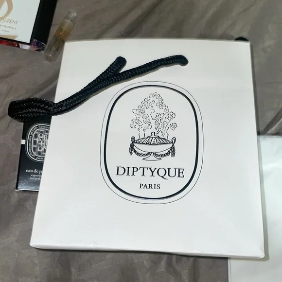 Diptyque Paris Gift Set - Picture 2 of 6